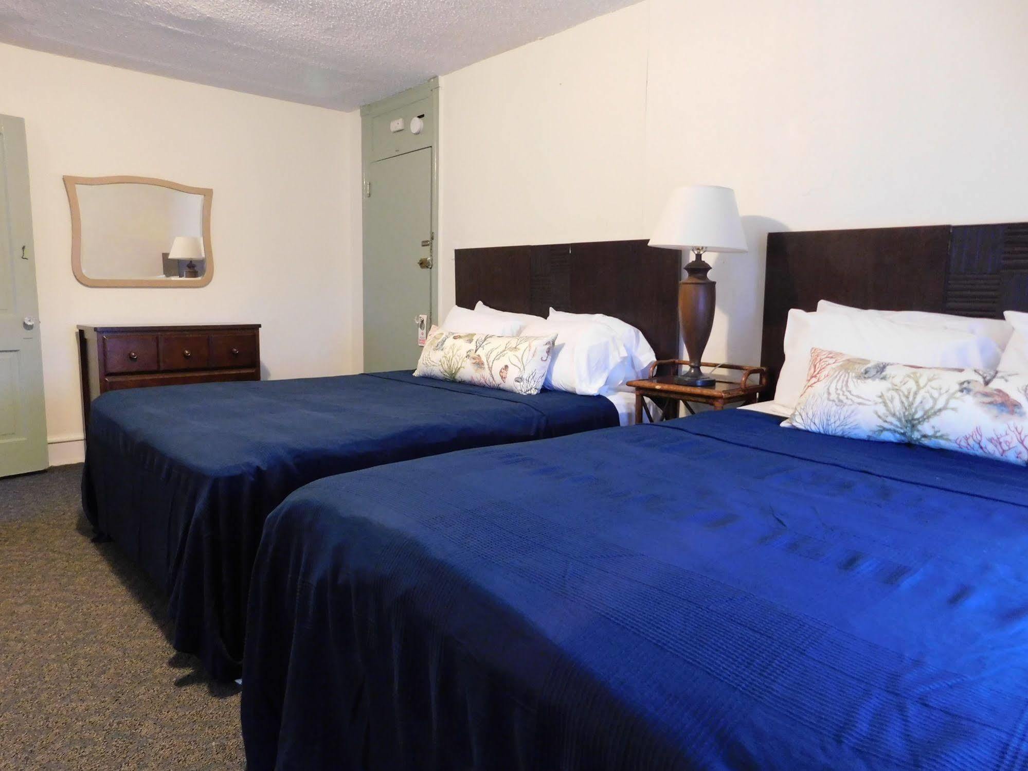 Hotel The Cove à Ocean City Extérieur photo